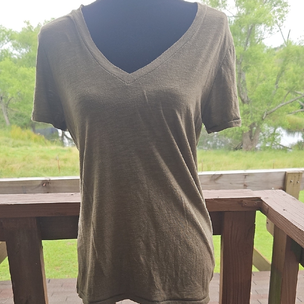 Arizona Jean Company Gray Fitted Short Sleeve Tee